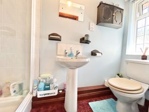 Photo 14- click for photo gallery